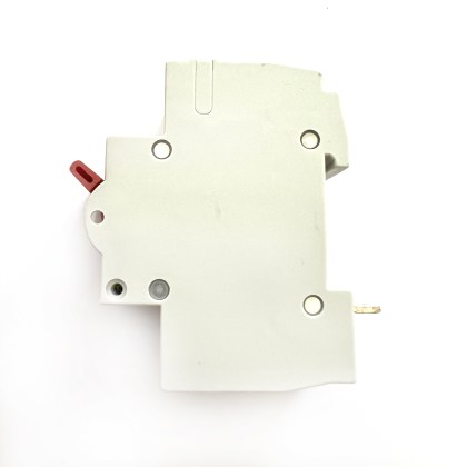 Crabtree 100/MI2 AC22A 100A 100 Amp 2 Double Pole Isolator Main Switch Disconnector